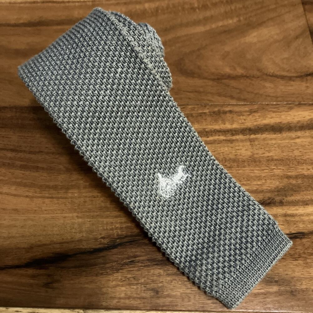 Vtg Woven Knit Tie Square End Gray Chariot Emblem 1980s Academia Retro Necktie